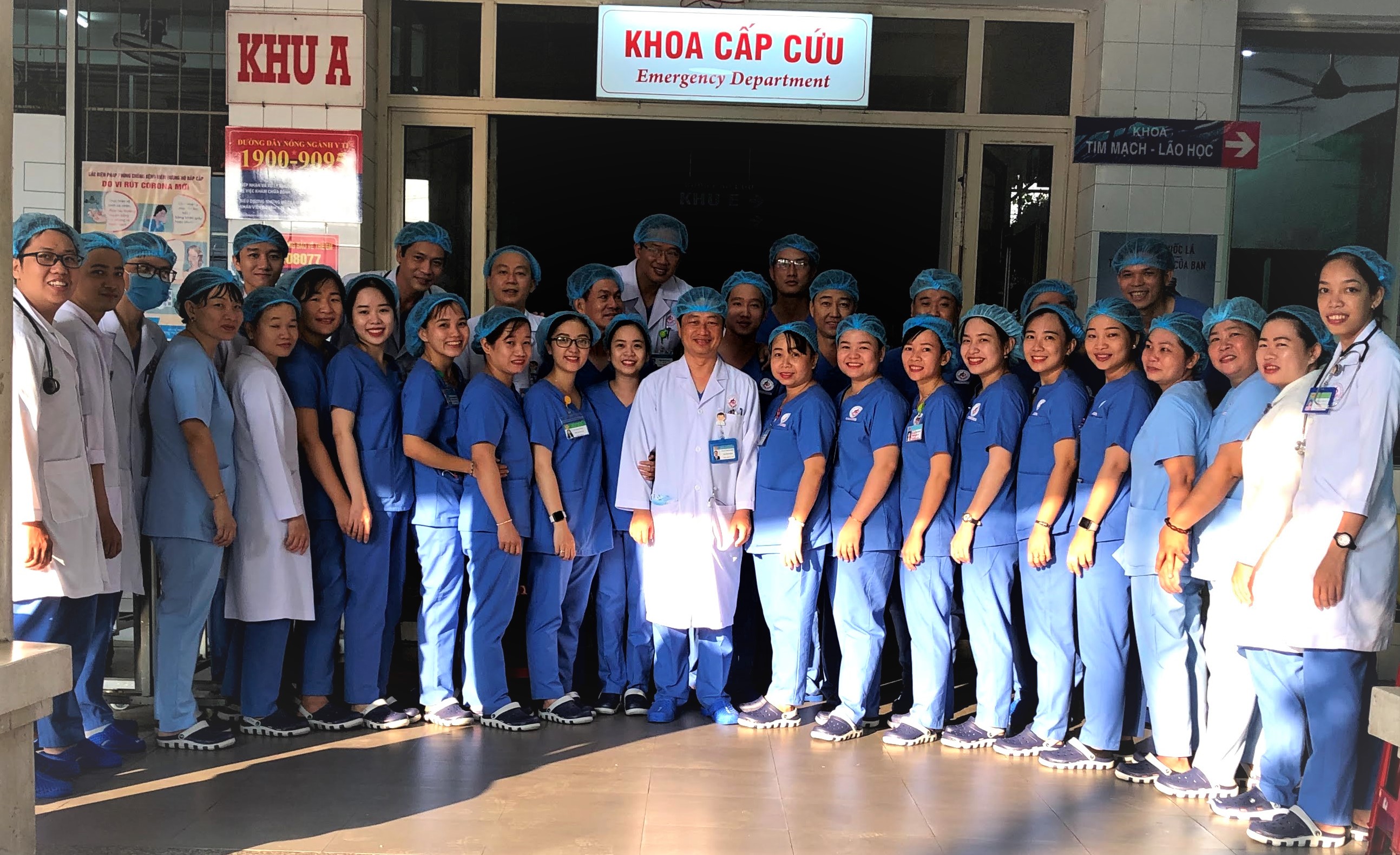 Tập thể Khoa Cấp cứu Tập thể Khoa Cấp cứu